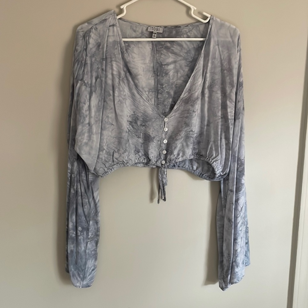 Dusty blue tie dye cropped shirt - Picture 1 of 4